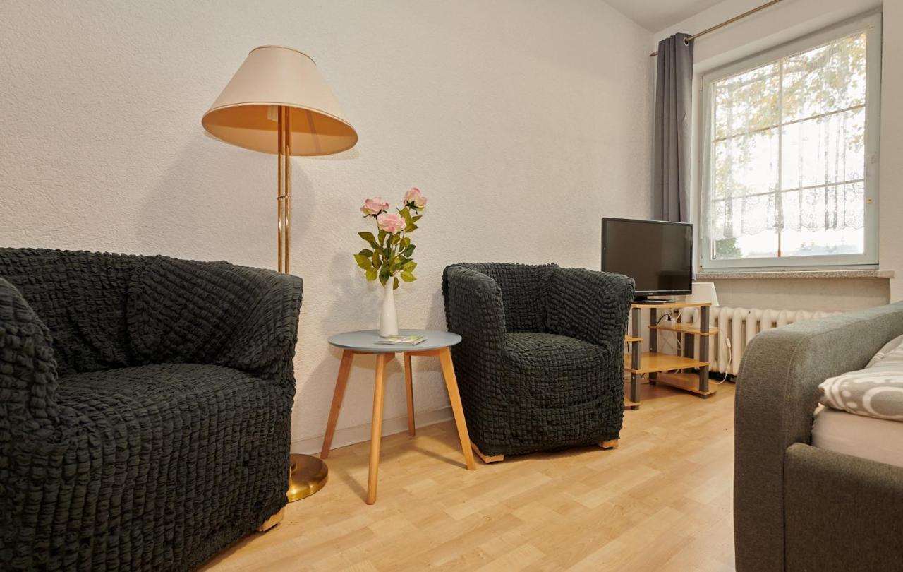 Hueblers-Schlafquartier Hotel Furstenwalde Bagian luar foto