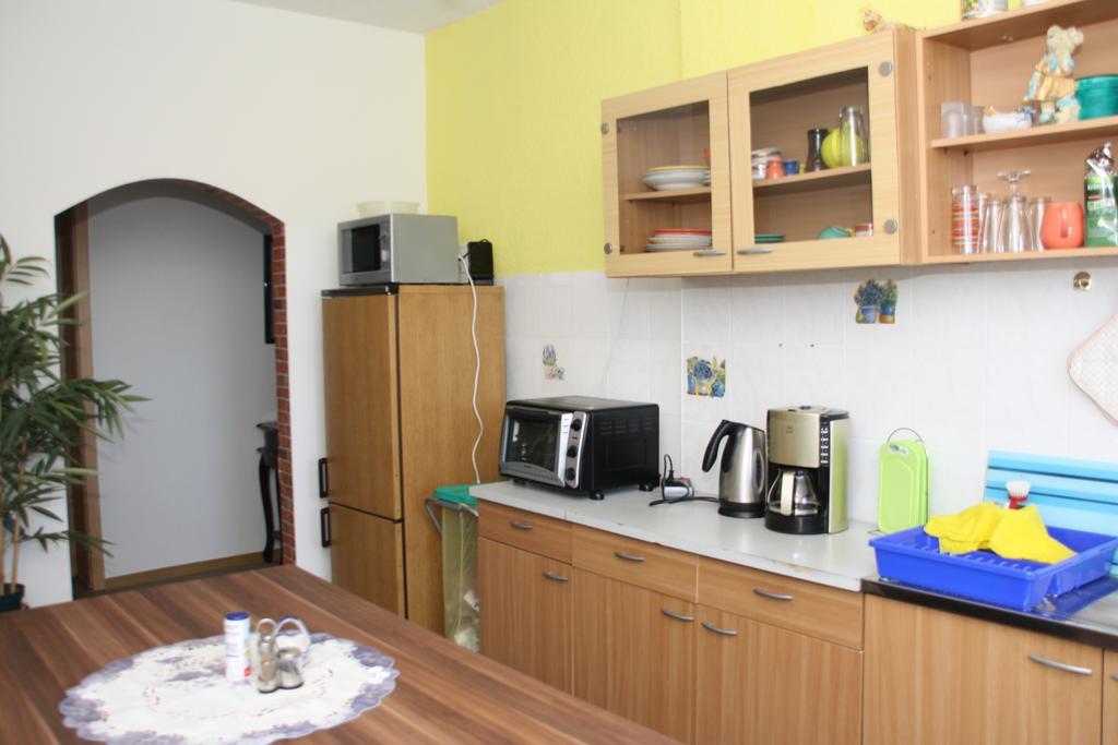 Hueblers-Schlafquartier Hotel Furstenwalde Bagian luar foto